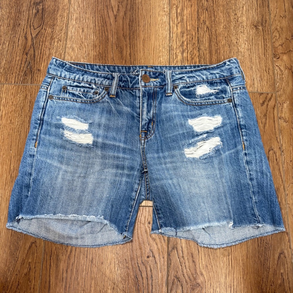 American Eagle Women Distressed Denim Shorts Blue Cut Off Raw Hem Size 4 Cotton